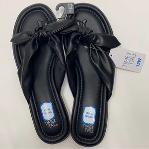 Time & True Sandal Black Bow Ribbon Faux Leather Memory Foam Ladies Women 12W!